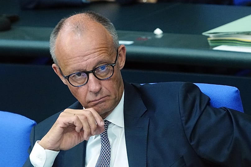 German Chancellor Friedrich Merz attenda a meeting of the German federal parliament in Berlin, 8 September, 2026