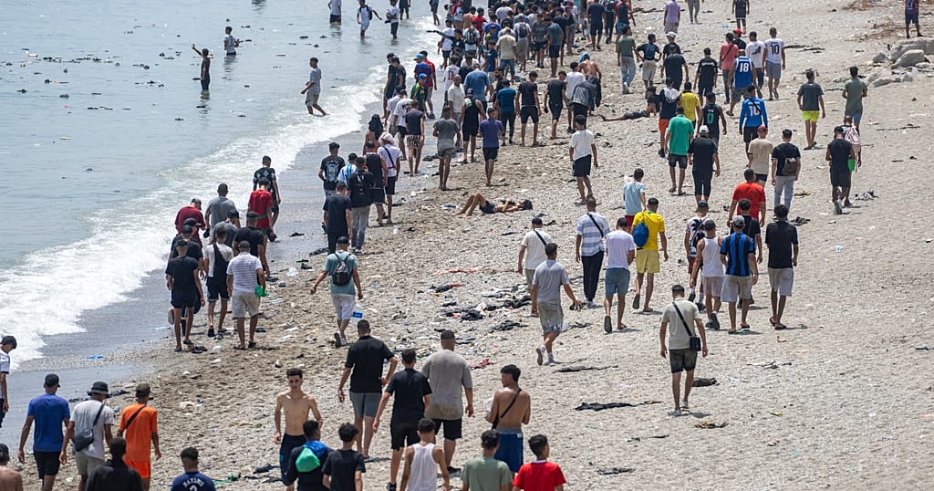 Ceuta: Authorities on alert for possible new migratory influx