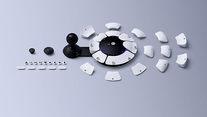 Χειριστήριο της Sony, με τα εξαρτήματα έτοιμα για συναρμολόγηση