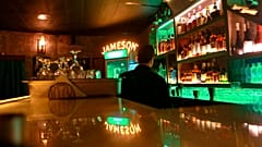 Arşiv - Irak'ta Suriyeli bir göçmenin işlettiği bar