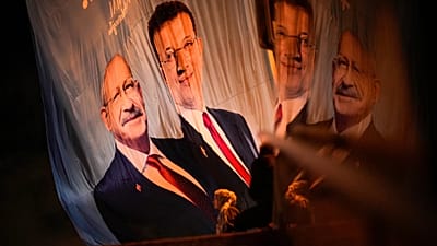ARŞİV: Taksim Meydanı'nda CHP Genel Başkanı ve Millet İttifakı'nın cumhurbaşkanı adayı Kemal Kılıçdaroğlu İBB Başkanı Ekrem İmamoğlu ile birlikte. 10 Mayıs 2023 Çarşamba