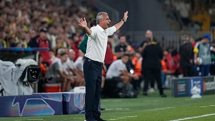 Fenerbahçe'den 'İsmail Kartal ile yola devam' açıklaması