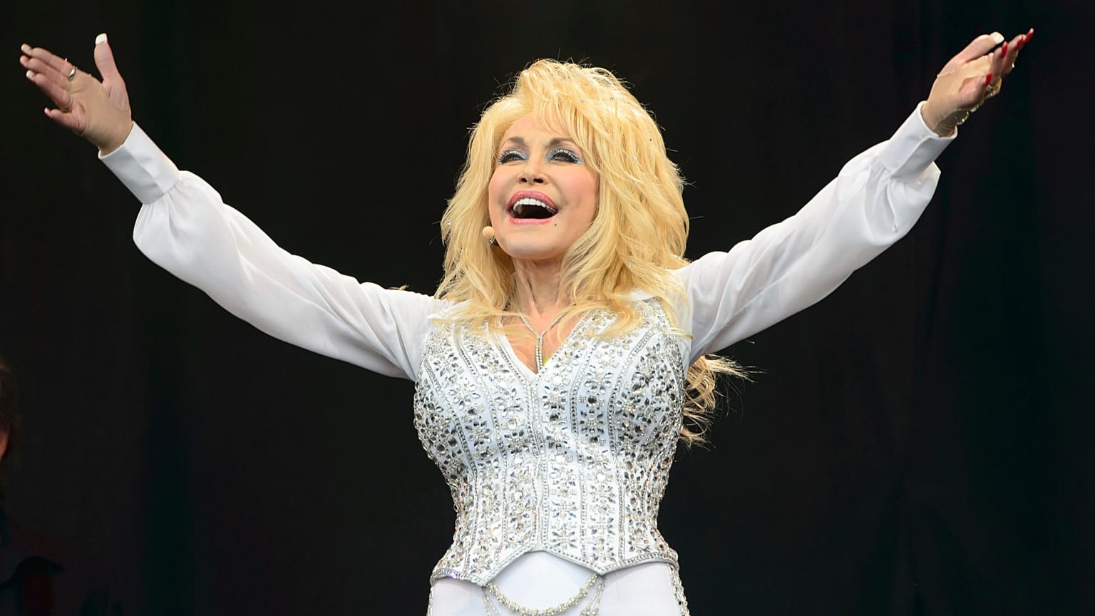 Nashville Havalimanı’na Dolly Parton’un adının verilmesi oybirliğiyle kabul edildi