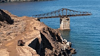 Η σκάλα φόρτωσης στο Μέγα Λιβάδι
