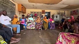 Côte d'Ivoire : la pénurie d'interprètes isole les personnes sourdes et muettes