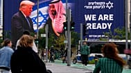 3 فبراير 2025: لوحة إعلانية إلكترونية في تل أبيب تشجّع على تطبيع العلاقات مع السعودية، تظهر الرئيس الأمريكي يصافح ولي العهد السعودي، مع عبارة "نحن مستعدون".