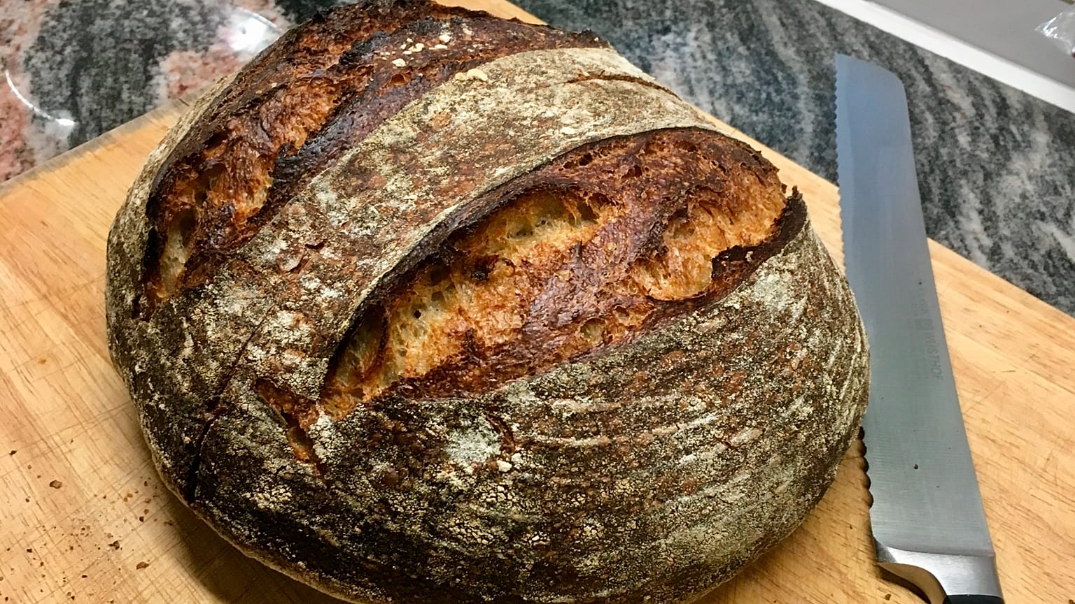 Brot ist für viele nicht wegzudenken aus dem Alltag, nun wird das Grundnahrungsmittel mancherorts zum Luxusprodukt.