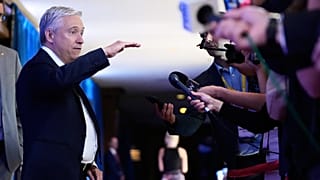 Der kanadische Finanzminister Francois-Philippe Champagne spricht beim G20-Treffen der Finanzminister in Asheville, North Carolina, mit Journalisten, am ersten September 2026.