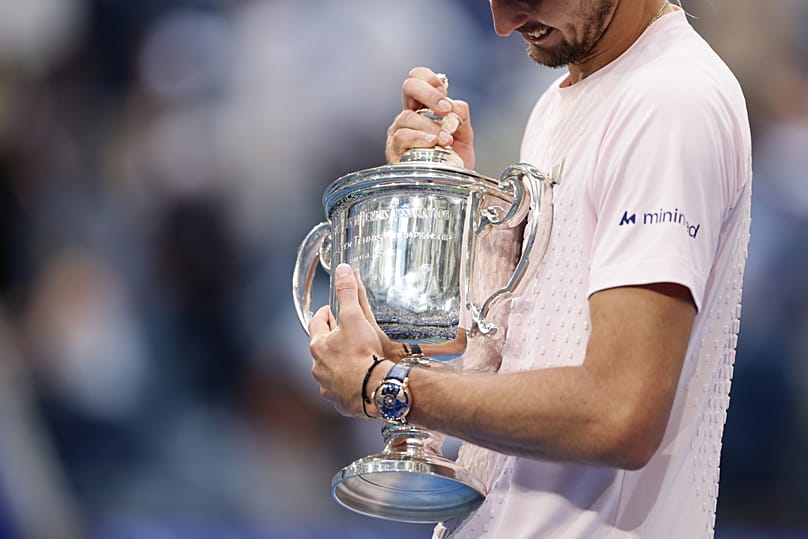 Alexander Zverev jellegzetes „The World Is Yours” Dual Time Zone Tourbillon órája a Jacob & Co.-tól, New York, 2026. szeptember 13.