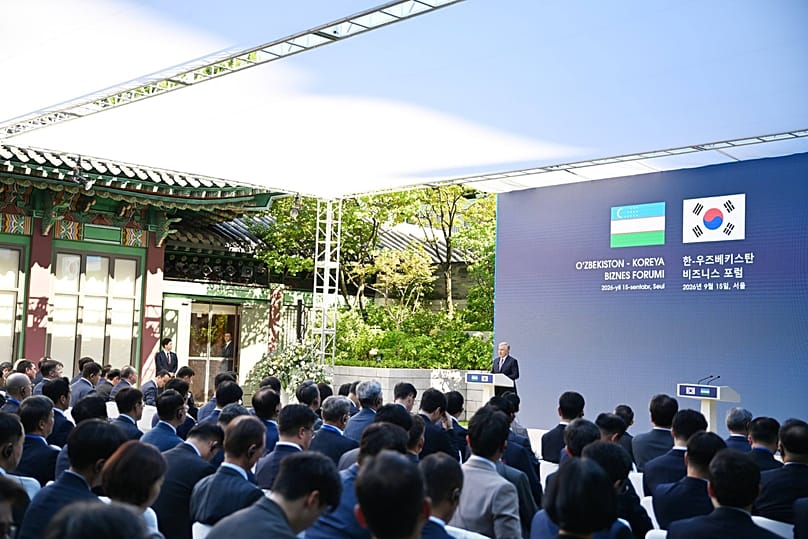 Uzbek President Shavkat Mirziyoyev addresses the Uzbekistan-Korea Business Forum in Seoul on 15 September 2026.