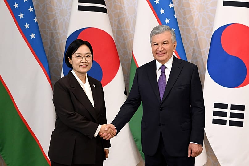 Uzbek President Shavkat Mirziyoyev meets South Korean Prime Minister Han Seong-sook in Seoul on 15 September 2026.