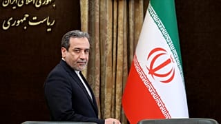 نائب وزير الخارجية الإيراني عباس عراقجي يحضر مؤتمرا صحفيا في طهران، إيران، الأحد 7 يوليو 2019. 