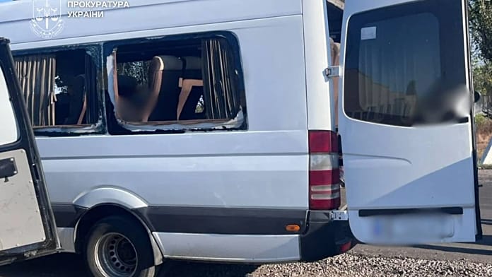 Ataque com drones russos a um autocarro no sul da Ucrânia faz cinco mortos