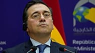 El ministro de Asuntos Exteriores de España, José Manuel Albares, durante una rueda de prensa en el marco de su visita a Bagdad, el 25 de enero de 2024.