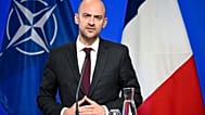 Le ministre des Affaires étrangères, Jean-Noël Barrot, lors d'une conférence de presse avec son homologue finlandaise, Elina Valtonen, à Helsinki, le 14 septembre 2026.