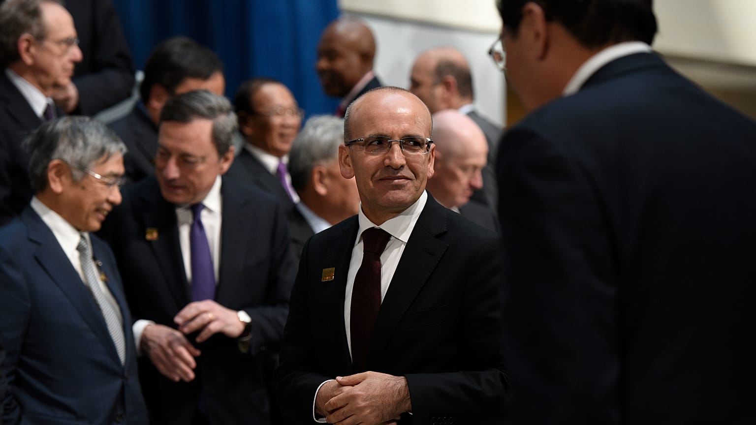 ARŞİV - Mehmet Şimşek, Washington'daki IMF merkezinde düzenlenen Dünya Bankası/IMF Bahar Toplantıları'na katıldı, 15 Nisan 2016.