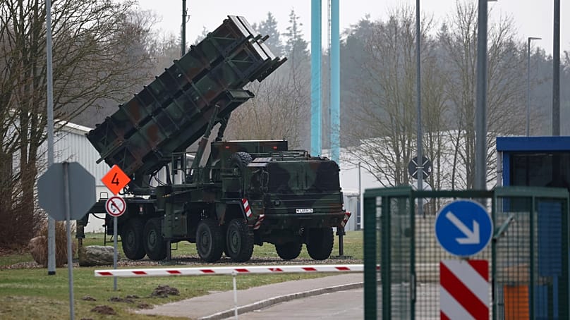 Eine mobile Abschussrampe des Patriot-Luftabwehrsystems in Bad Sülze, Deutschland, Freitag, 20. Januar 2023.