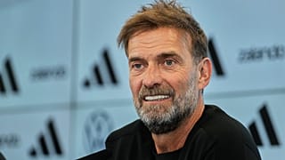 Bundestrainer Jürgen Klopp stellt seinen ersten Kader für die Nationalmannschaft vor.