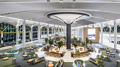 Az isztambuli repülőtér megelőzte a londoni Heathrow-t, és a világ legjobban összekötött repülőterévé vált.