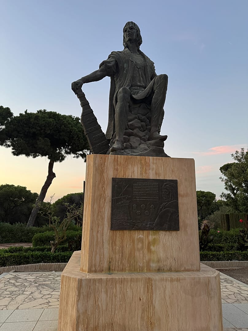 Άγαλμα του Χριστόφορου Κολόμβου στη Λα Ράμπιντα, Ουέλβα.