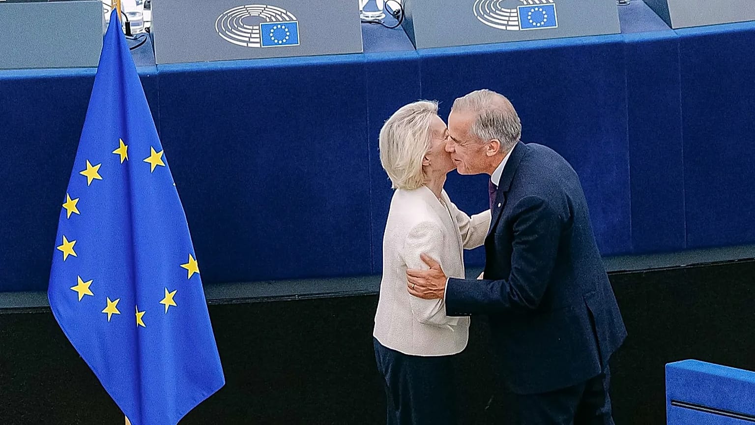 Ursula von der Leyen y Mark Carney.