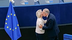 Ursula von der Leyen y Mark Carney.