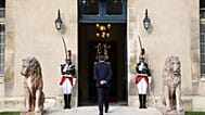 La réunion portera sur les conflits "au Moyen-Orient et en Ukraine et leurs conséquences en France sur la sécurité et l’énergie", selon l’Élysée.