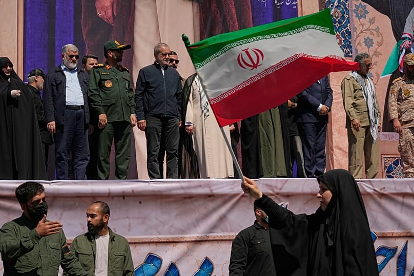 پزشکیان در رزمایش جان‌فدا