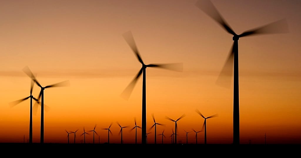 Energy: Prices Favor Transition to Renewable Energies
