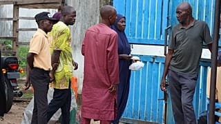 Nigeria : après la mort de 37 mineurs, leurs proches réclament des réponses