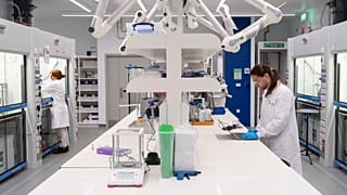 آزمایشگاه شیمی