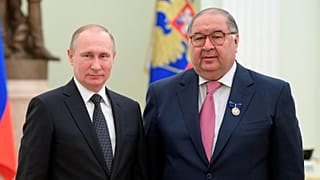 Vladimir Putin and Alisher Usmanov.