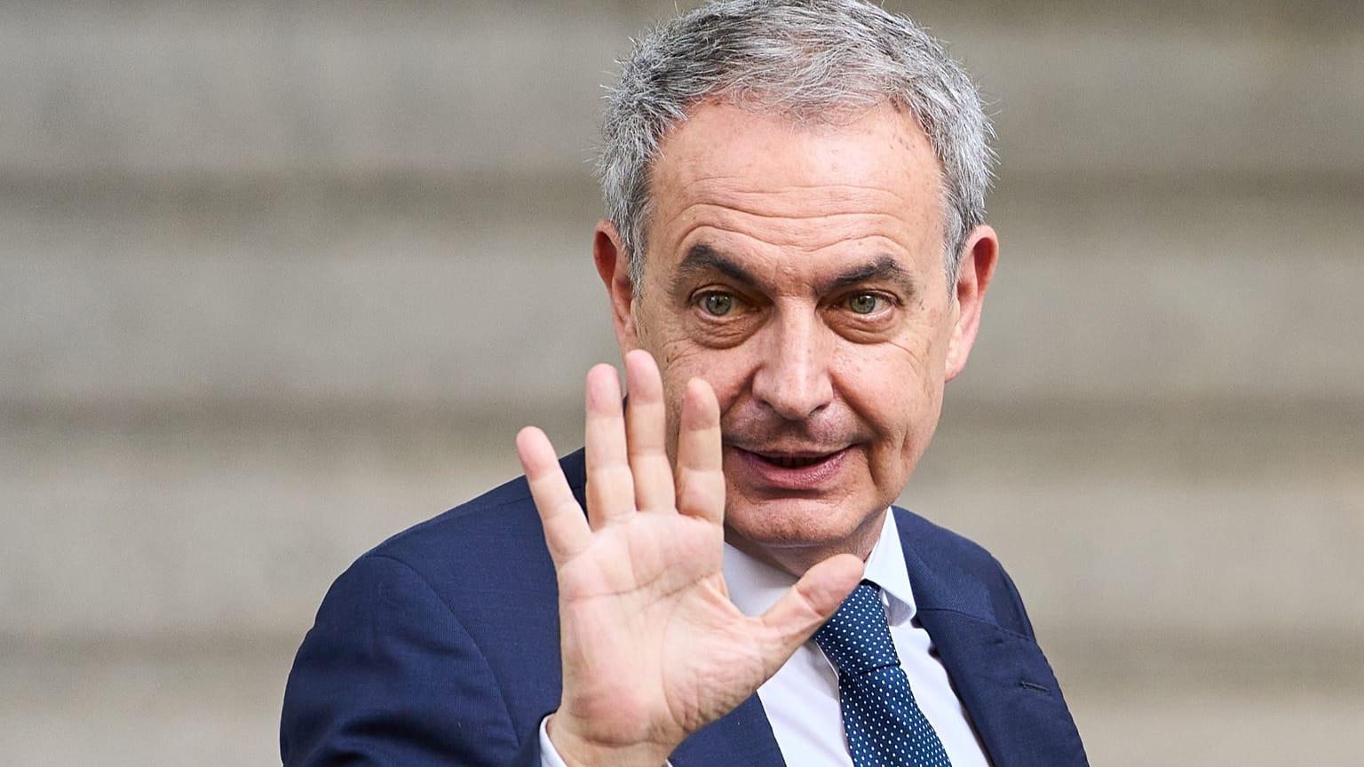 José Luis Rodríguez Zapatero llega a la Audiencia Nacional en Madrid, España, el miércoles 17 de junio de 2026. (Foto AP/Bernat Armangue)