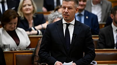 Magyar Péter miniszterelnök napirend előtt szólal fel az Országgyűlés plenáris ülésén 2026. szeptember 21-én.