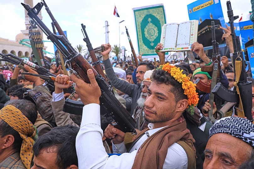 Supporters of Yemen's Houthis at a rally in support of the group and to protest Saudi Arabia's accusation that the Houthis targeted Mecca, 18 September, 2026
