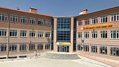 İnci Üzmez Mesleki ve Teknik Anadolu Lisesi