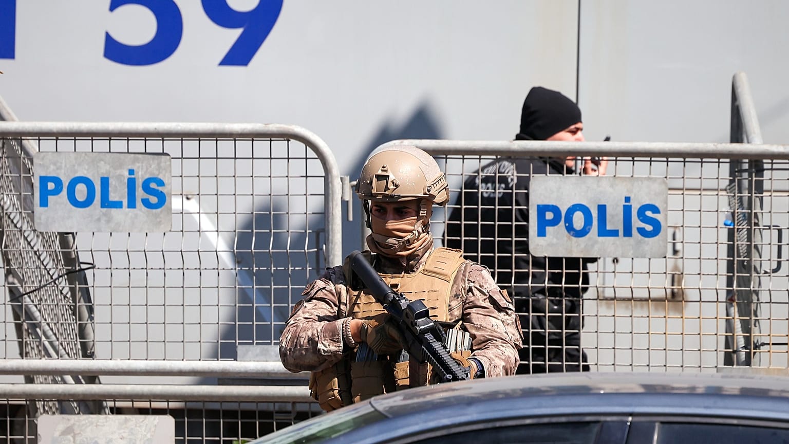 A Turkish soldier stands guard in Istanbul, 7 April, 2026