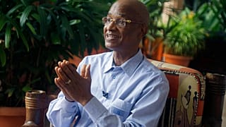 Exiled Guinean opposition leader says his passport has been revoked