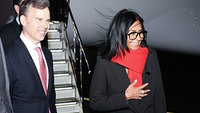 Delcy Rodríguez, presidente interina da Venezuela, à chegada ao aeroporto de Teterboro, em Nova Jérsia