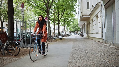 Europeans are doing more sports than four years ago. 
