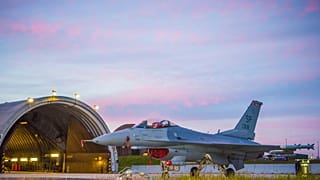 Flugzeugabsturz auf US-Militärbasis in Deutschland