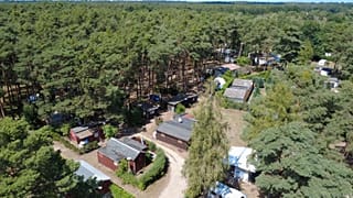 Der Campingplatz "Neue Scheune" am Schwielowsee wird am 24. September versteigert.