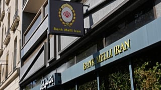امارات مراودات مالی شعب بانک ملی ایران با ایران را ممنوع کرد