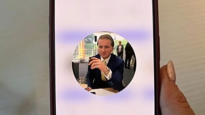 Hendrik Holt war im Mai 2022 wegen banden- und gewerbsmäßigen Betrugs verurteilt worden.