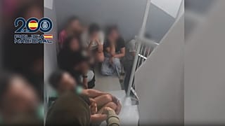 La Policía Nacional desmantela pisos de seguridad en ceuta con 28 inmigrantes.