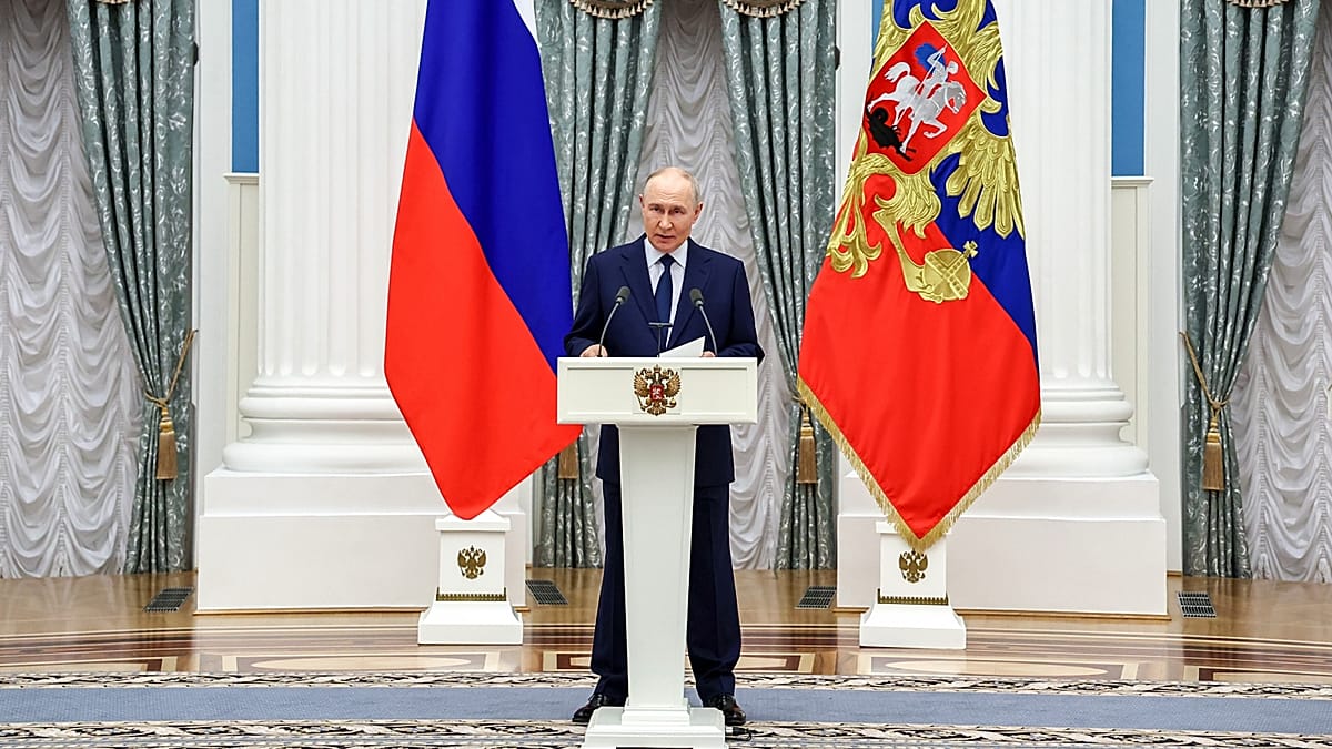 EU vows to condemn Russia at G20 summit, regardless of Putin's attendance