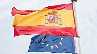 Banderas de España y de la UE