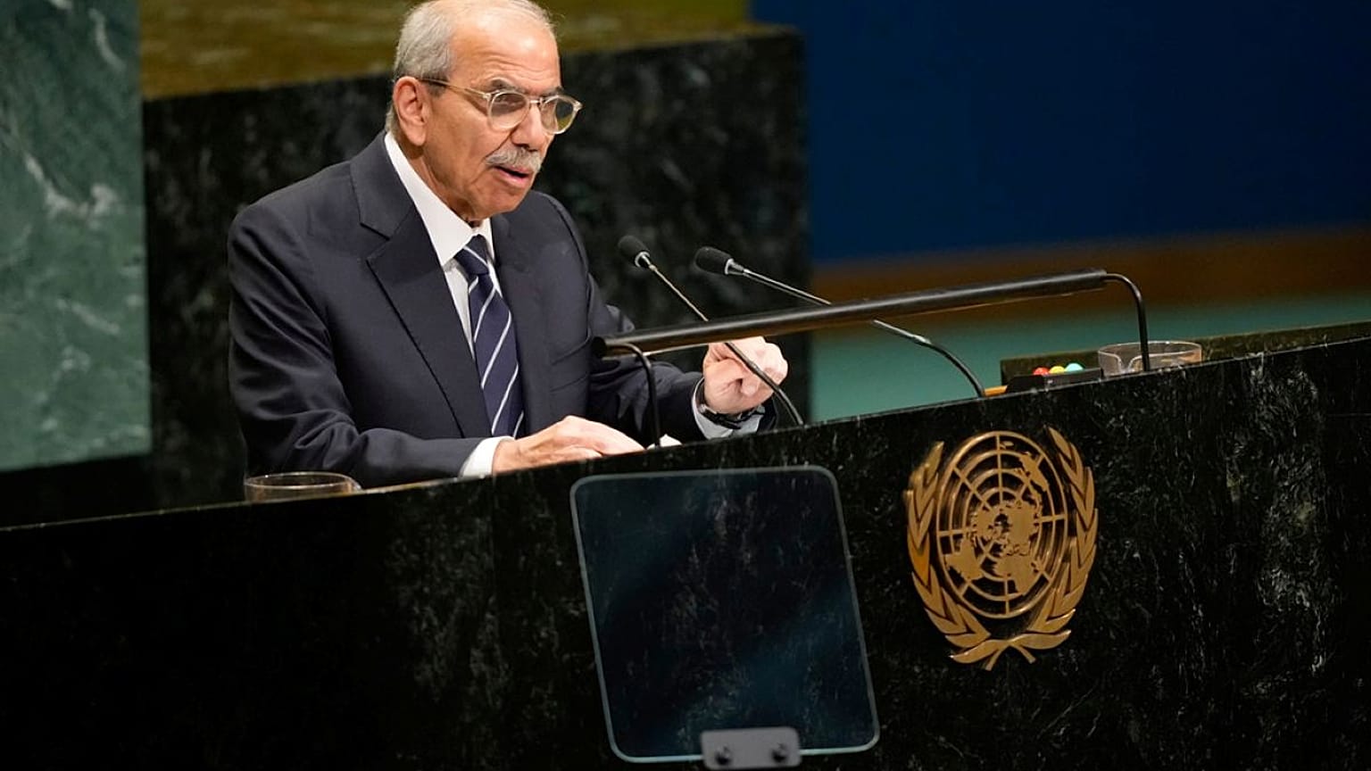 رئيس الوزراء العراقي علي الزيدي يتحدث خلال الدورة الحادية والثمانين للجمعية العامة للأمم المتحدة في مقر الأمم المتحدة، يوم الجمعة 25 سبتمبر 2026.