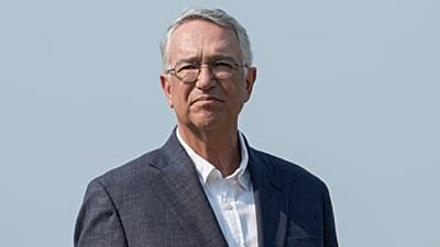 ARCHIVO - El empresario Ricardo Salinas Pliego, presidente de Grupo Salinas, durante la ceremonia del torneo de golf Mexico Open en Puerto Vallarta, el 30 de abril de 2023.