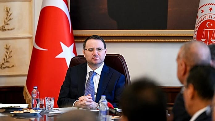 'Casusluk soruşturması' kapsamında 3 eski MASAK başkanı ifade verecek